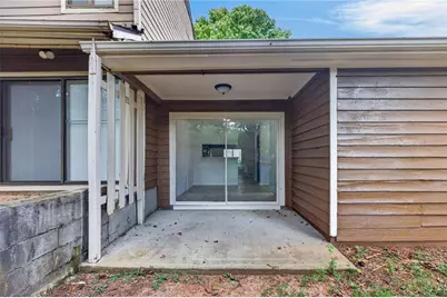 1555 Burnstone Drive, Stone Mountain, GA 30088 - Photo 23