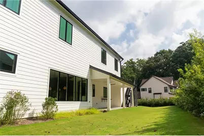 2650 Roswell Road, Marietta, GA 30062 - Photo 11