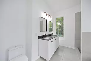 2972 8th St, East Point, GA 30344 - Photo 21