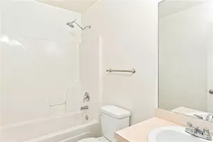 1610 Lily Valley Dr, Lawrenceville, GA 30045 - Photo 11
