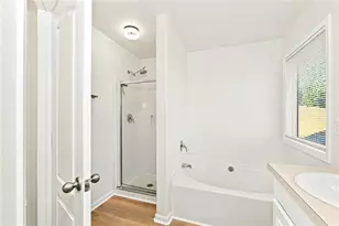 1610 Lily Valley Dr, Lawrenceville, GA 30045 - Photo 13