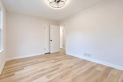 3401 San Antonio Drive, Snellville, GA 30039 - Photo 5