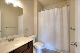 1319 Kim Mnr Wy, Lawrenceville, GA 30043 - Photo 33