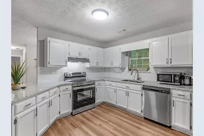 140 Oaklake Drive, Covington, GA 30016 - Photo 5