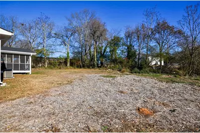 200 Capitol Avenue, Winder, GA 30680 - Photo 17