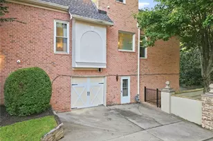 1250 Austin Glen Dr, Atlanta, GA 30338 - Photo 5