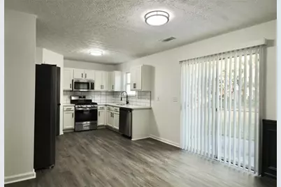 9515 Lakeview Road, Union City, GA 30291 - Photo 7