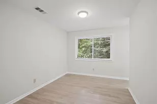 2430 Coosawattee Dr NE, Atlanta, GA 30319 - Photo 11