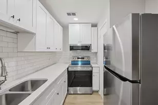 2430 Coosawattee Dr NE, Atlanta, GA 30319 - Photo 15