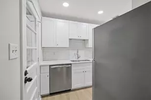 2430 Coosawattee Dr NE, Atlanta, GA 30319 - Photo 13