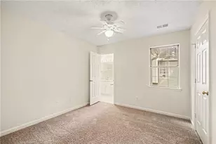 2684 Piedmont Oak Dr, Marietta, GA 30066 - Photo 9