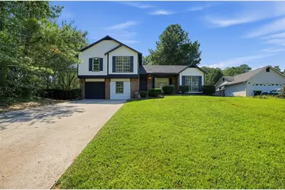 2640 Rolling Hills Way, Conyers, GA 30094 - Photo 1