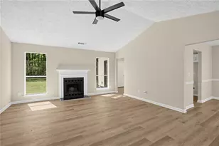 2640 Rolling Hills Way, Conyers, GA 30094 - Photo 7