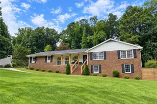 2323 Cambridge St, Snellville, GA 30078 - Photo 3