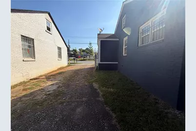 1715 Candler Road, Decatur, GA 30032 - Photo 9