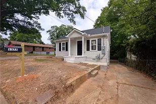 1377 Pine Ave, Atlanta, GA 30344 - Photo 21