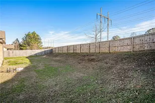 2495 Brittany Park Ln, Ellenwood, GA 30294 - Photo 11