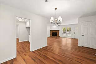 2602 W Regal Ct, Lawrenceville, GA 30044 - Photo 11