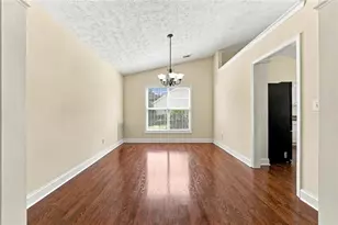 3338 Woodtree Ln, Buford, GA 30519 - Photo 11