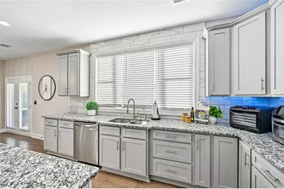 190 Barcelona Drive, Covington, GA 30016 - Photo 17