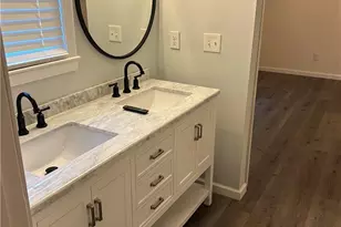 2210 Chaparral Dr, Snellville, GA 30078 - Photo 9