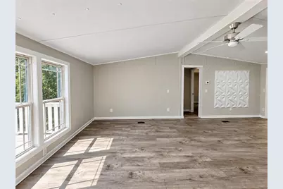 6204 River Run Circle, Gainesville, GA 30506 - Photo 9