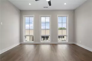990 Bibbs Circle, Atlanta, GA 30318 - Photo 7