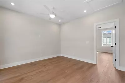 990 Bibbs Circle #34, Atlanta, GA 30318 - Photo 15
