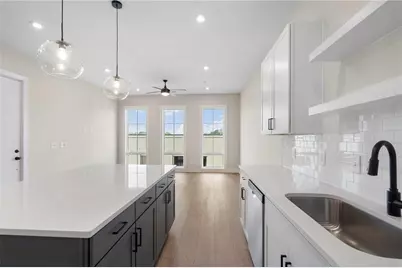 990 Bibbs Circle #34, Atlanta, GA 30318 - Photo 9