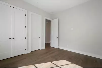 990 Bibbs Circle #34, Atlanta, GA 30318 - Photo 13