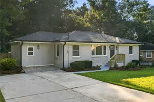2162 Holly Hill Dr, Decatur, GA 30032 - Photo 3