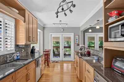 6140 Forest Hills Drive, Peachtree Corners, GA 30092 - Photo 11