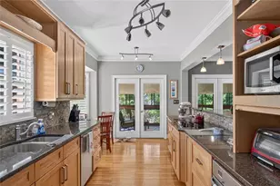 6140 Forest Hills Dr, Peachtree Corners, GA 30092 - Photo 11