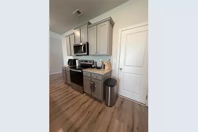 11633 Mendenhall Court, Hampton, GA 30228 - Photo 9