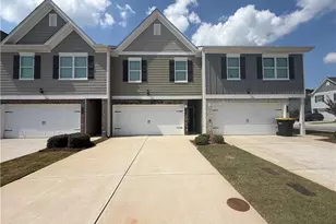 11633 Mendenhall Ct, Hampton, GA 30228 - Photo 1