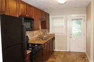 583 Colonial Cir SE, Marietta, GA 30060 - Photo 5