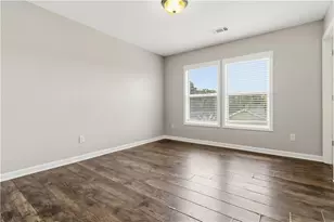 345 Sand Bay Dr SW, South Fulton, GA 30331 - Photo 17