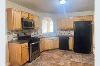 3229 Diamond Bluff, Union City, GA 30291 - Photo 7
