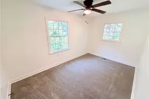2674 Skylane Dr, Marietta, GA 30062 - Photo 13
