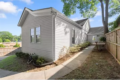 684 Kennesaw Avenue NE, Atlanta, GA 30308 - Photo 39