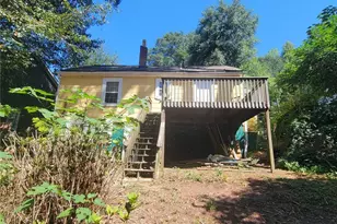 2042 Arlington Cir NW, Atlanta, GA 30318 - Photo 5