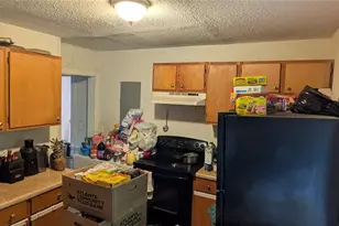 2042 Arlington Cir NW, Atlanta, GA 30318 - Photo 13