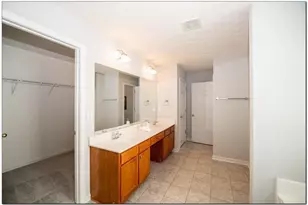 3832 Roxberry Hill Ln, Buford, GA 30518 - Photo 27