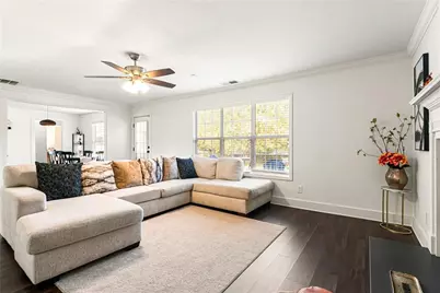 2586 Abbotts Glen Drive NW, Acworth, GA 30101 - Photo 9
