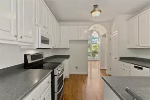 8645 Anchor on Lanier Ct, Gainesville, GA 30506 - Photo 13