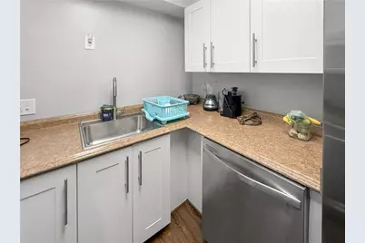 475 Mount Vernon Highway NE #A100, Sandy Springs, GA 30328 - Photo 5