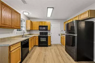 4368 Gray Raptor Cir, Snellville, GA 30039 - Photo 3