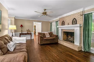 560 Saddle Crest Dr, Roswell, GA 30075 - Photo 15