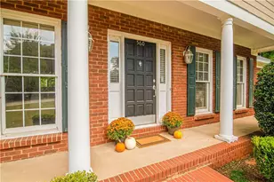 560 Saddle Crest Dr, Roswell, GA 30075 - Photo 5