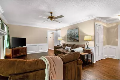 560 Saddle Crest Drive, Roswell, GA 30075 - Photo 13